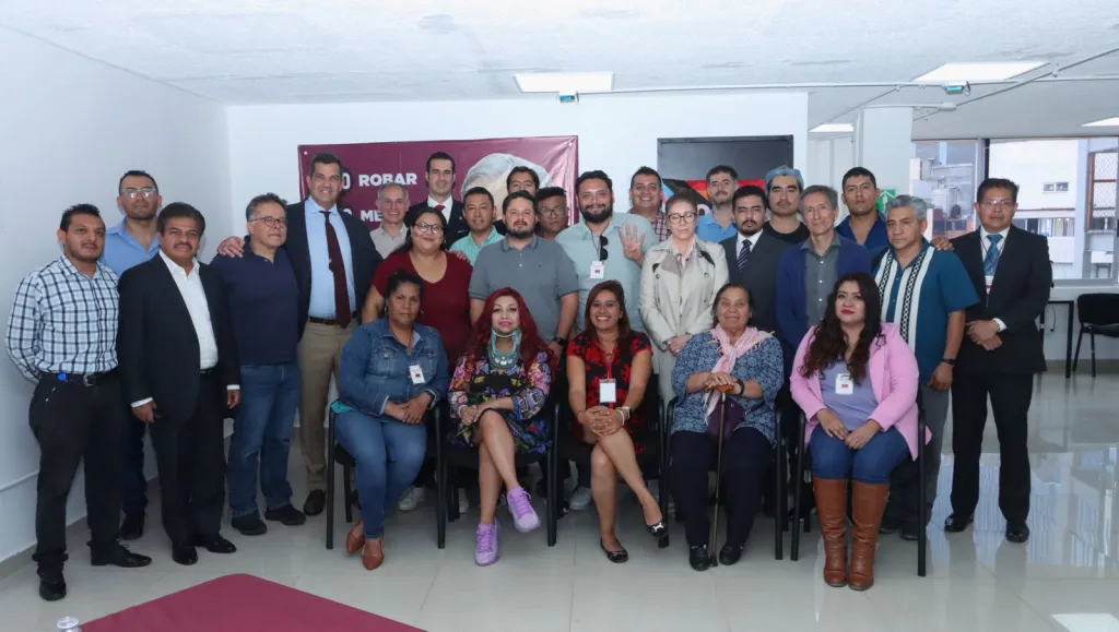 Morena hace Encuesta de Reconocimiento a Perfiles qué Buscan Coordinar Trabajos de la 45 en CDMX