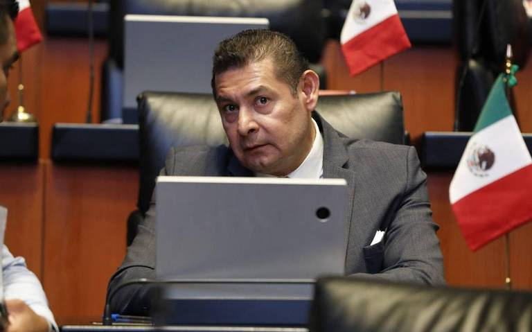 Alejandro Armenta es el mejor posicionado para llevarse la candidatura de Morena en Puebla