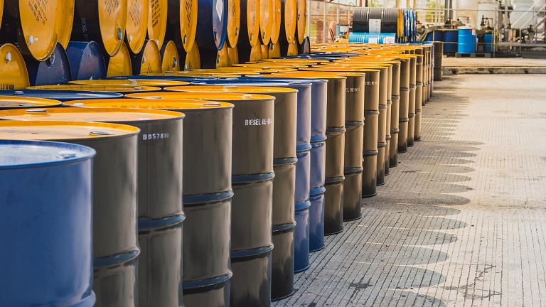 Por conflicto en Medo Oriente se dispara el precio del petróleo