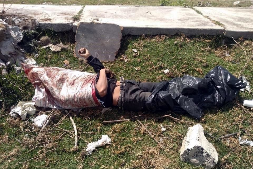 Localizan a dos cadáveres quemados en Chalco