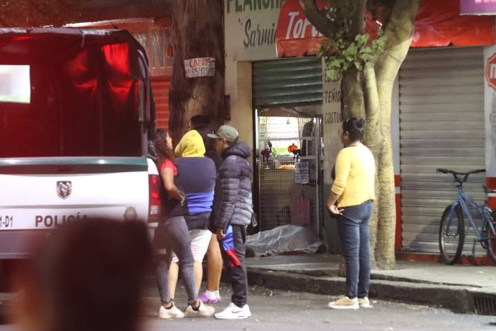 Ejecutan a dos sujetos en Azcapotzalco