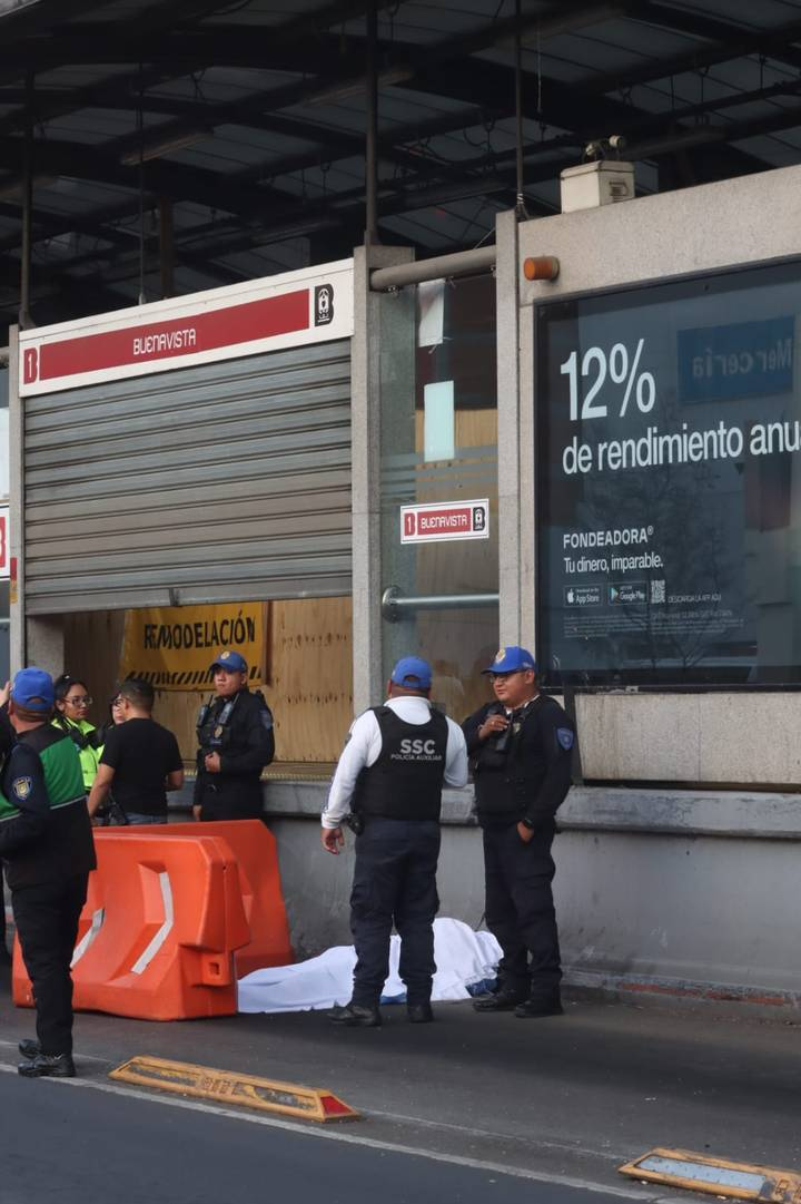 Muere mujer arrollada por una unidad de Metrobús