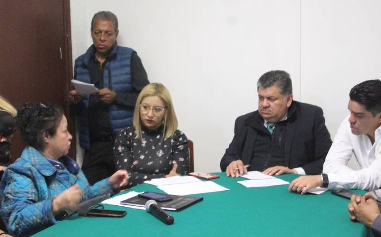 Priistas se reunieron con familiares de víctimas para darles apoyo
