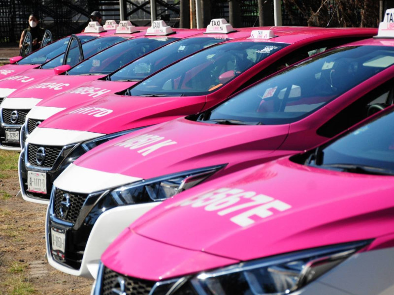 Taxistas de la CDMX cuentan hasta el 6 de octubre para pasar la revista