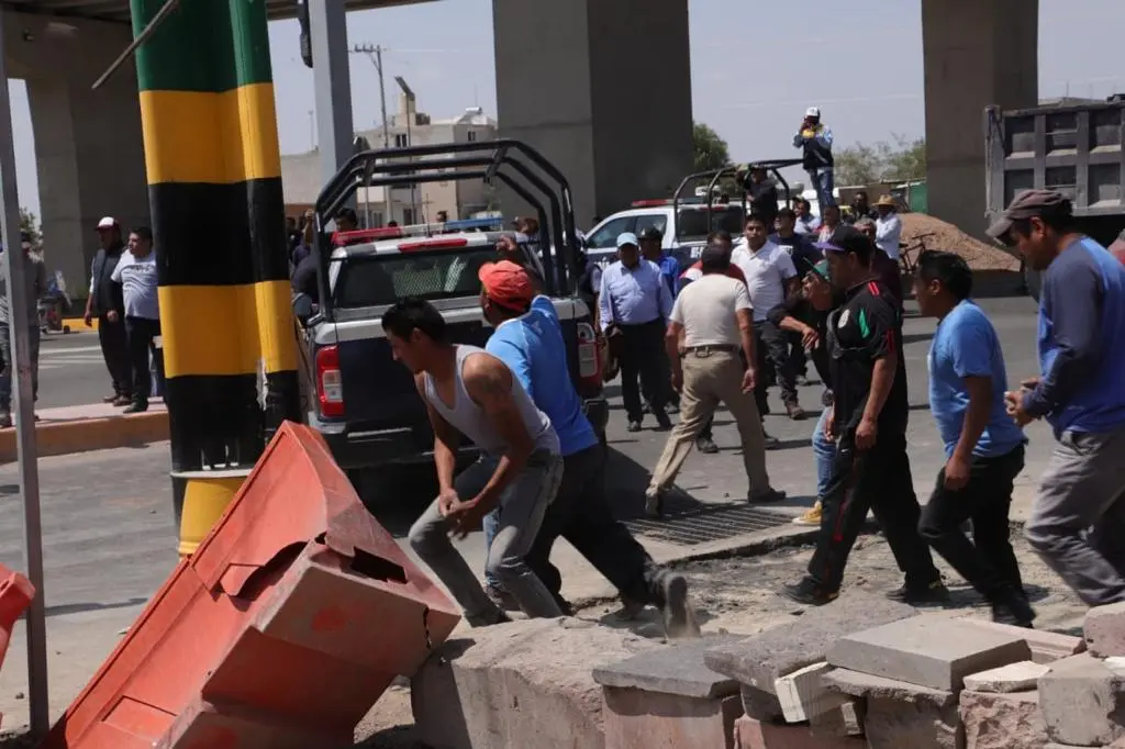 Deja Varios Lesionados y Seis Autos Dañados Pleito por Límites Territoriales en Tecámac y Tonanitla Edoméx