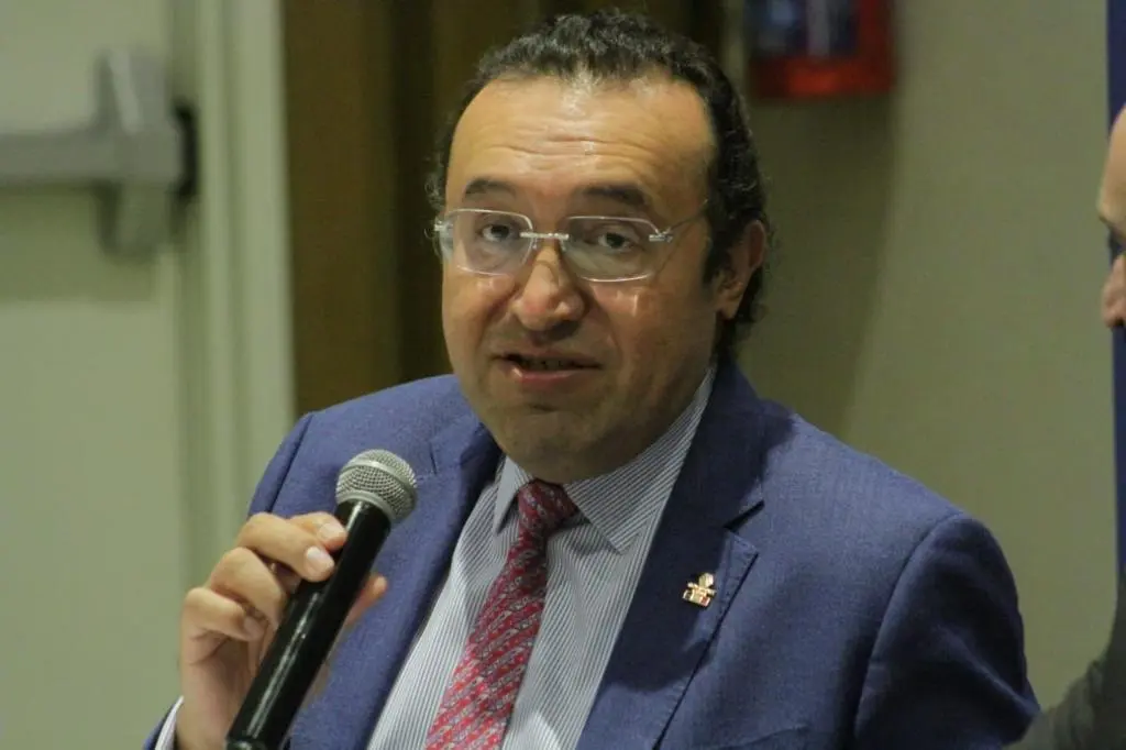 Coparmex CDMX Vía el IECM, solicitó al INE ampliar horarios de atención para tramitar y actualizar la credenc ial de elector los fines de semana