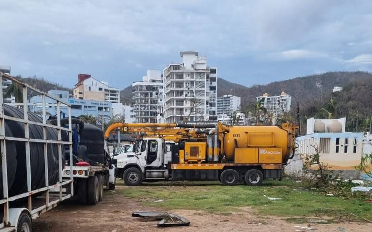 Sacmex apoyará a los damnificados de Acapulco para realizar labores de limpieza y desazolve
