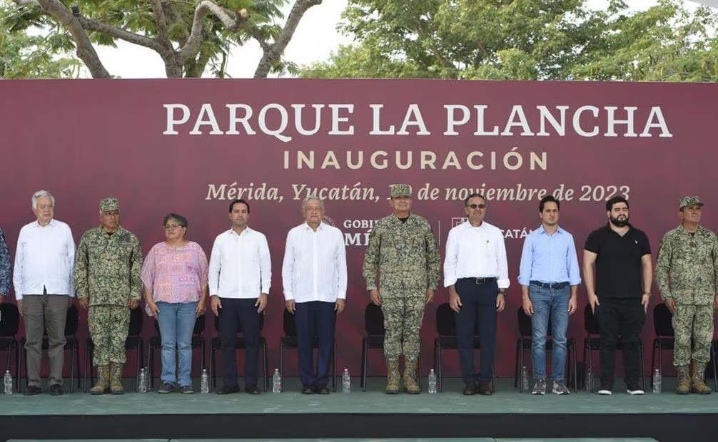 AMLO agradece a ingenieros militares por avance de obras prioritarias durante su sexenio