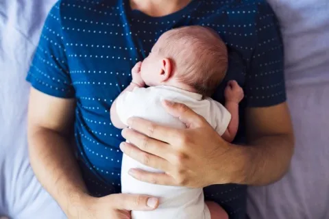 Comisiones Unidas del Congreso de la CDMX aprueban licencia de paternidad por 45 días