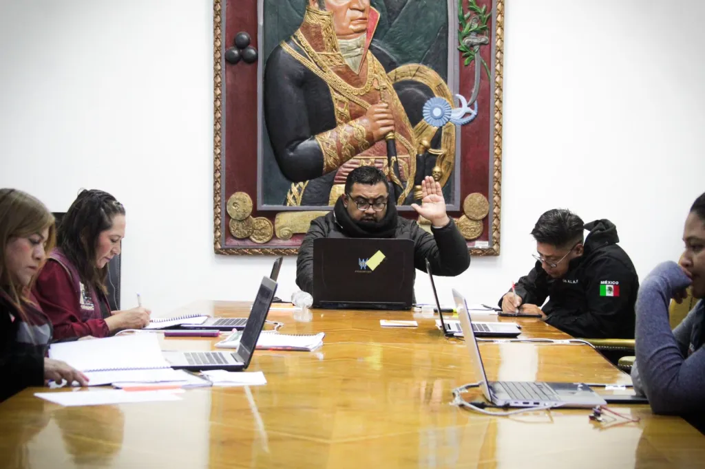 Aprueba Ecatepec Edoméx, Presupuesto de casi 7 mil millones de pesos para Obras, Programas y Servicios: Ernesto  Santillán