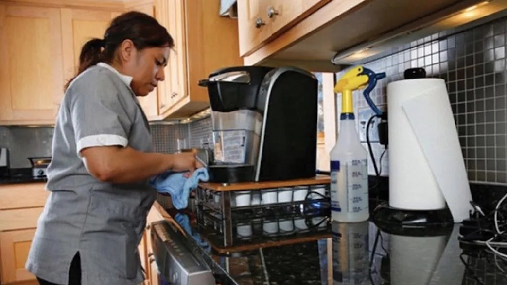 En la CDMX solo 68 mil 322 trabajadoras del hogar reciben aguinaldo