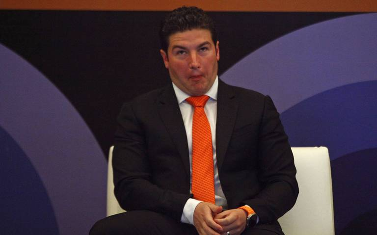 INE ordena bajar spots de la precampaña de Samuel García porque aún era gobernador de NL