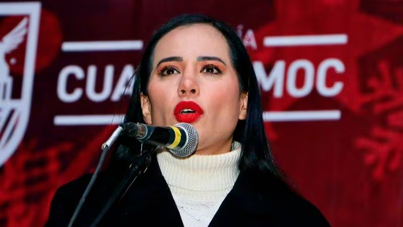 La Barriada/Martín Aguilar/A que le tiras cuando sueñas mexicano