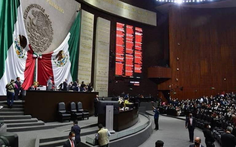 Ya se fueron de vacaciones 21 días los diputados y dejaron 4 mil iniciativas pendientes