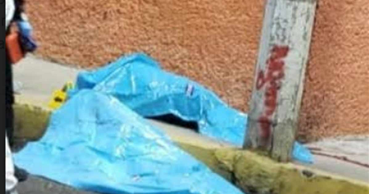 Ejecutan a dos sujetos en Coacalco