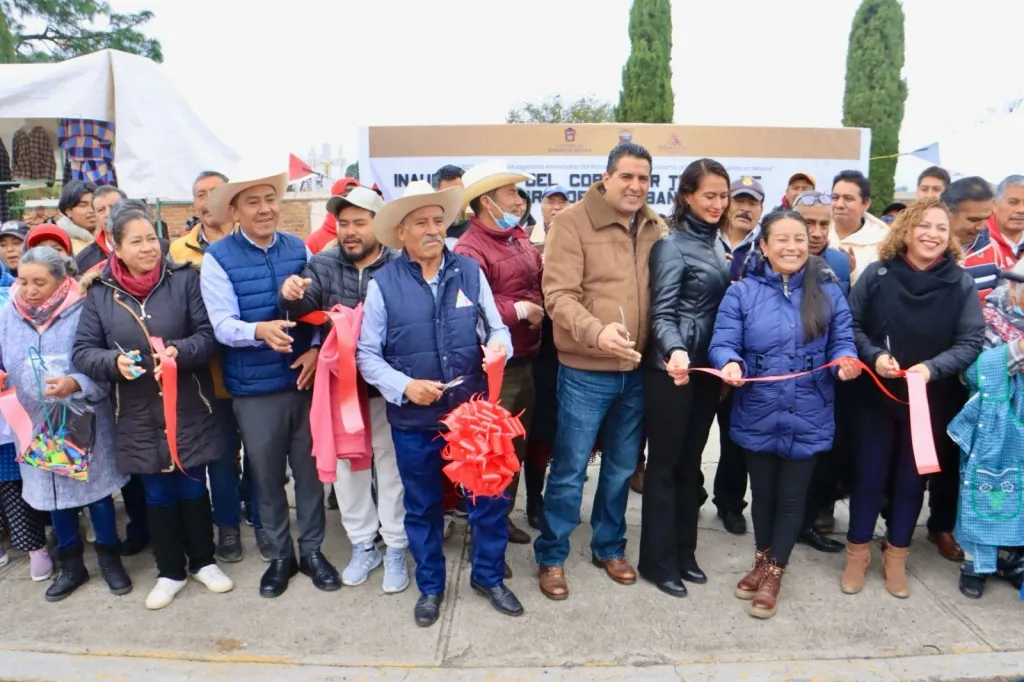 En Ixtlahuaca Edoméx, Estrena el Corredor Textil, un Tejido de Oportunidades