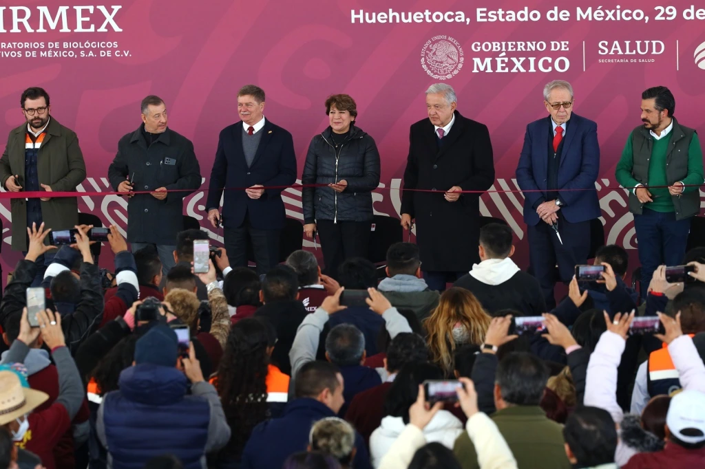 Megafarmacia del Bienestar es real, Presidente López Obrador y Gobernadora Delfina Gómez inauguran la farmacia  más grande del mundo