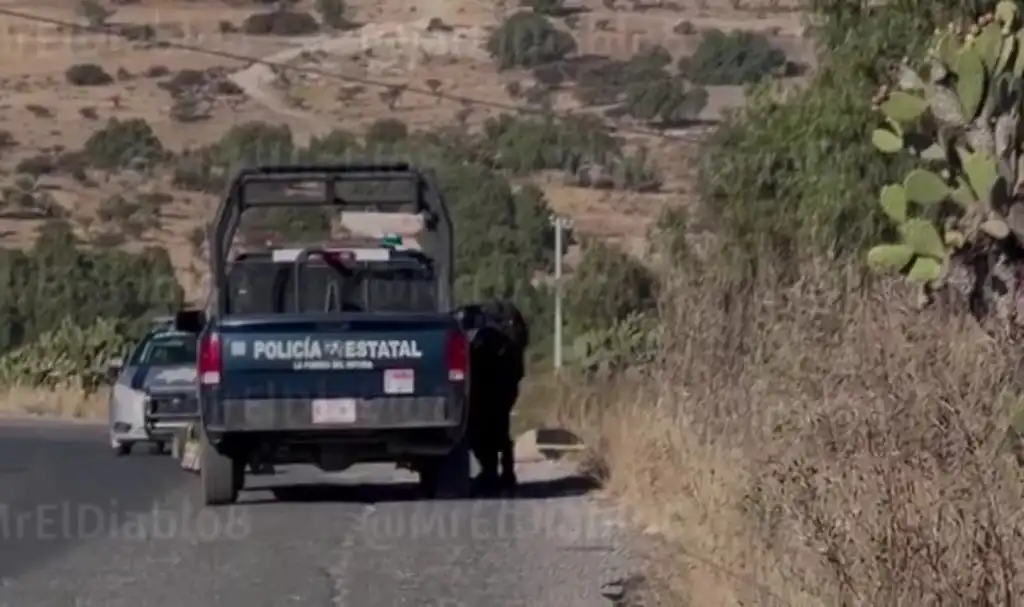 En Camino de Coyotepec Edoméx , dejan otro Hombre sin vida