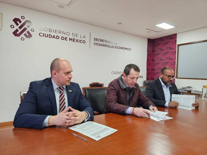 Sedeco y Canalum firman convenio para impulsar la economía circular en la CDMX