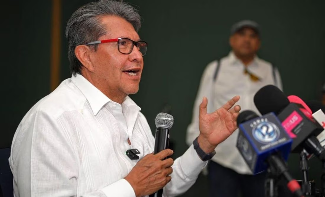 Ante ataques de la oposición, Morena debe de evitar fisuras: Monreal