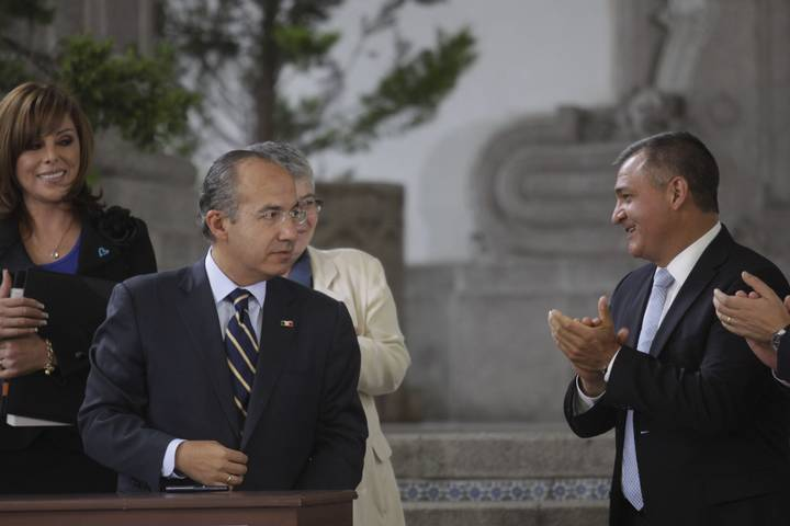 Calderón si sabía sobre un complot contra García Luna