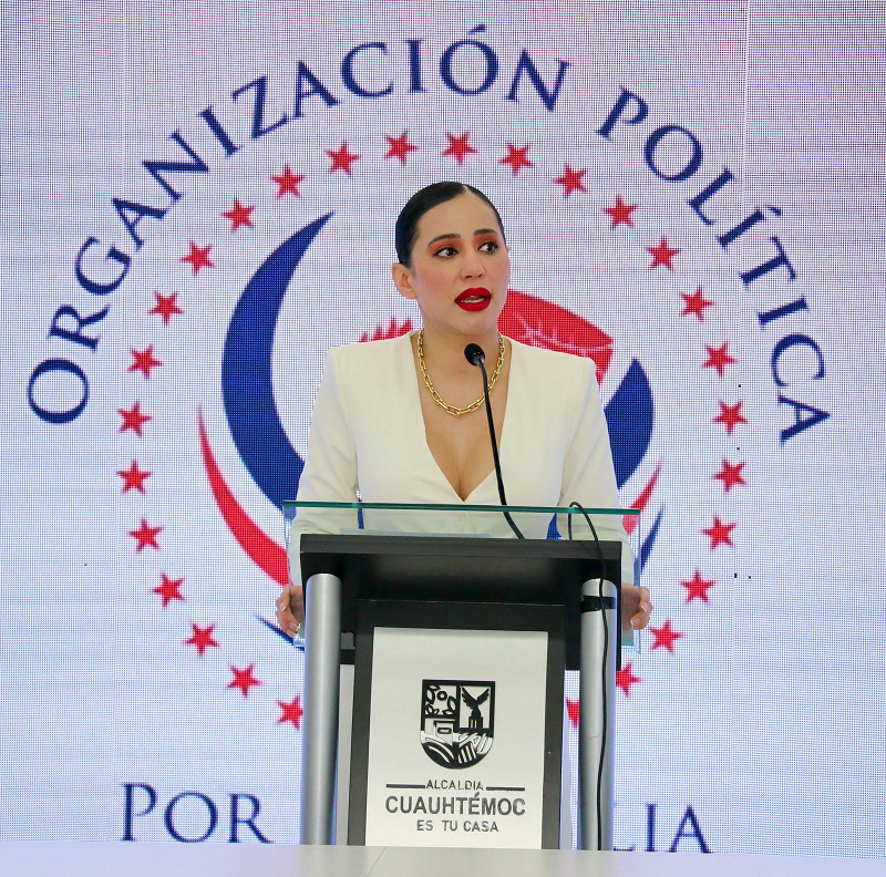 Sandra Cuevas rompe con la alianza e inicia una nueva historia con su organización “Por la familia y la Segur idad de México”