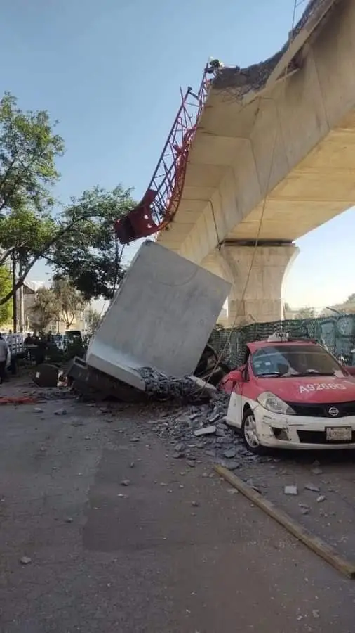 Un Incidente en las Obras del Tren Interurbano México-Toluca: Caída de maquinaria sin Lesionados reportados