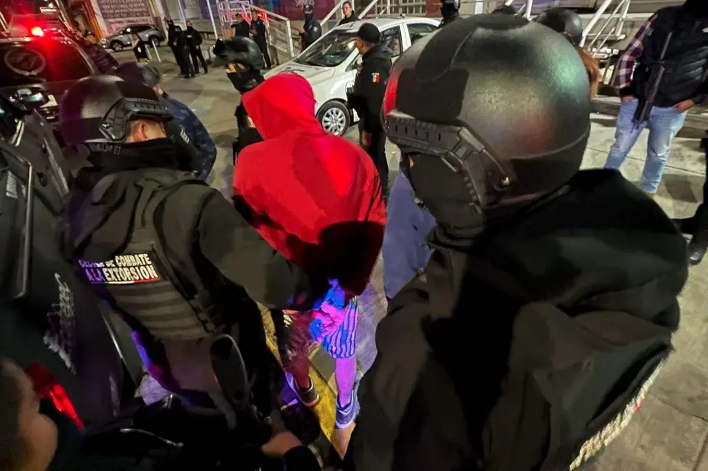 En Ecatepec Edoméx , al fin es Detenido el Asesino de dos Hermanos y una mujer