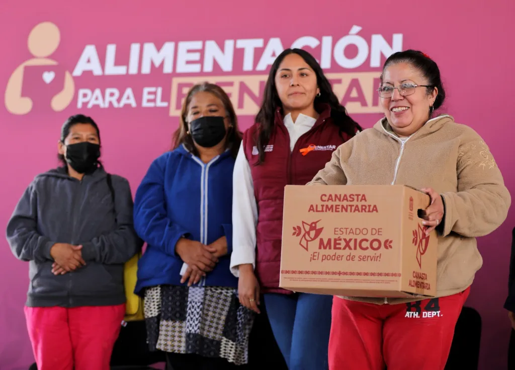 Programa «Alimentación para el Bienestar” inicia en el Estado de México con entrega de 25 mil canastas alim entarias a mujeres de 55 a 64 años