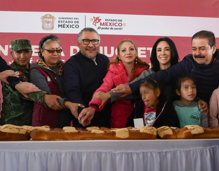 Recuperaremos la tranquilidad en Texcaltitlán Edoméx: Secretario General de Gobierno, Horacio Duarte Olivares  entrega juguetes a niñas y niños