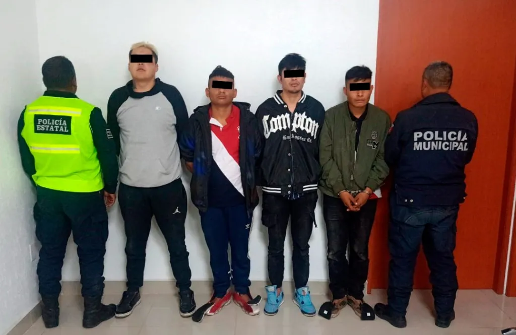 En Zinacantepec  Edoméx, Rescatan a dos mujeres Secuestradas por Presuntos integrantes de la Familia Michoacana