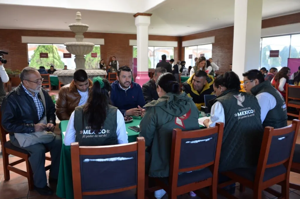 Atiende Secretaría del Medio Ambiente y Desarrollo Sostenible a Mexiquenses en Audiencia Ciudadana