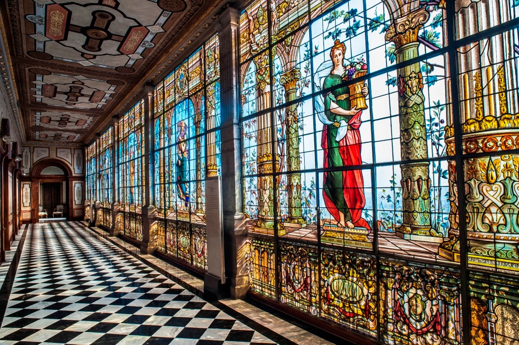 Con instalación lumínica, el Museo Nacional de Historia iniciará Celebraciones por su 80 Aniversario