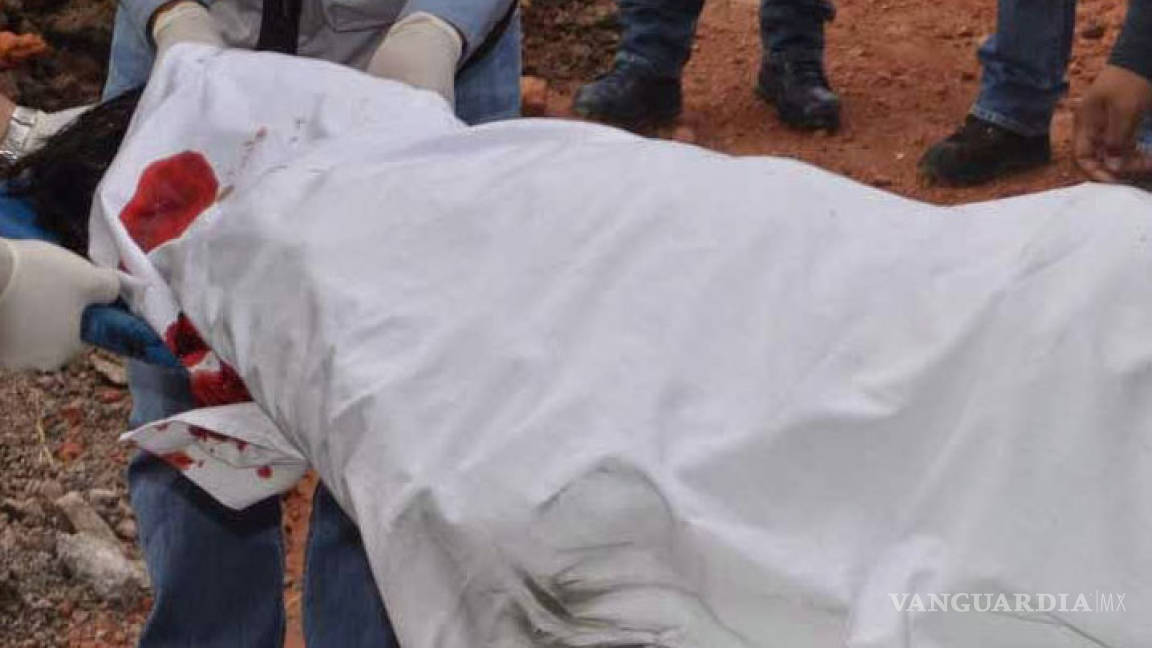 Hallan cadáver de un sujeto en Temoaya por estrangulamiento