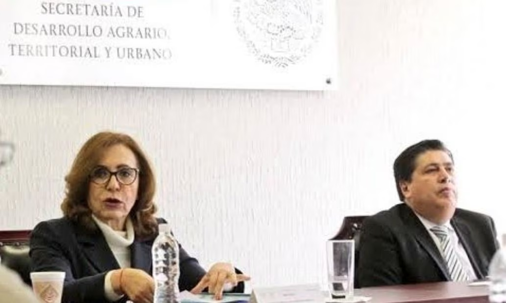 Petistas denuncian una nueva red de taxis pirata en el AICM