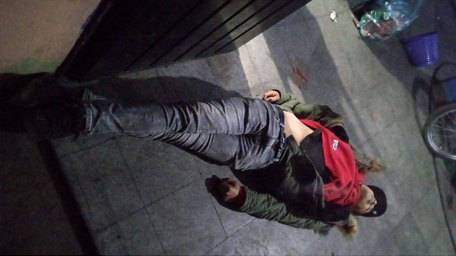 Persiguen a sujeto y lo ejecutan dentro de una casa en Atizapán