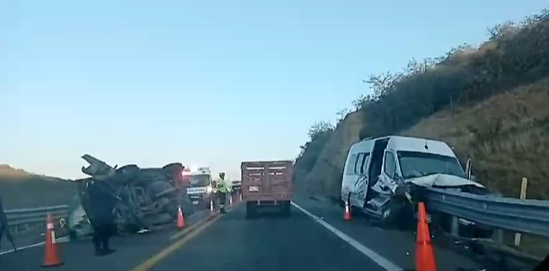 La Autopista Oaxaca Cuacnoplan, Accidente entre dos Camiones de Pasajeros