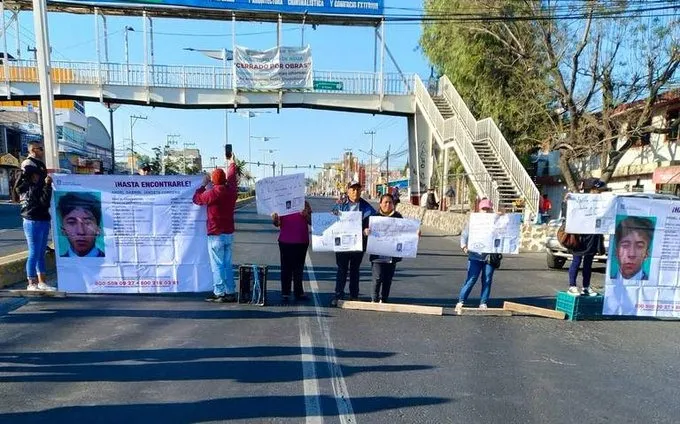 En la México- Pachuca en Edoméx, Bloquean por Desaparición de menor desde hace 15días