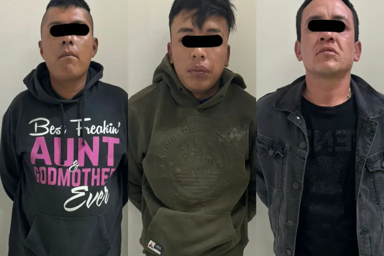 En Caliente Capturan Policías de Ecatepec Edoméx, frustra robo de Auto en Dramática Persecución