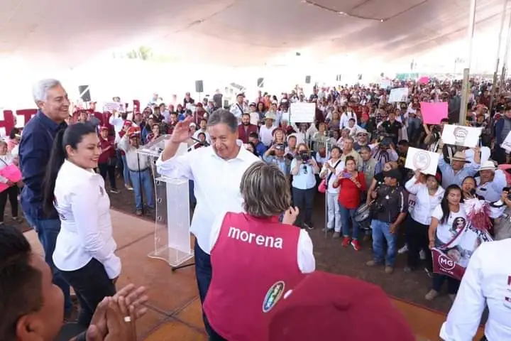 Se dieronhasta con la Porras en Chalco Edoméx entre MG y Obradorcitas