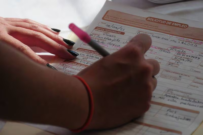 La creación de empleos formales en México se estanca en el último año