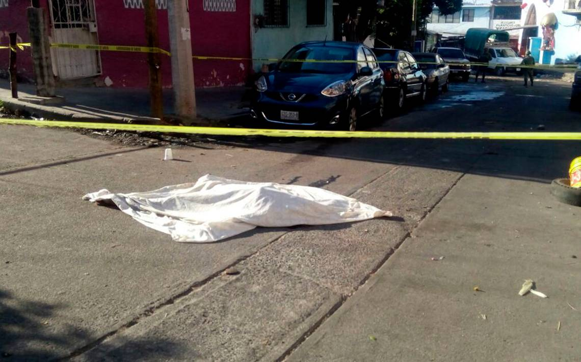En un ataque directo, ejecutan a una mujer en Chalco