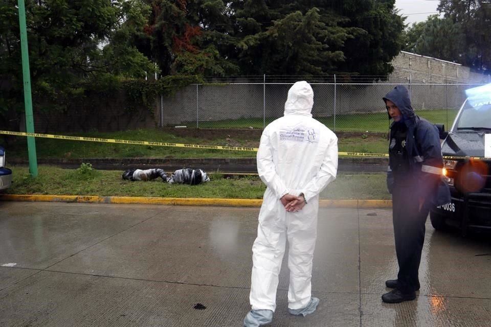 Dejan a dos embolsados y con el tiro de gracia en Ixtapaluca