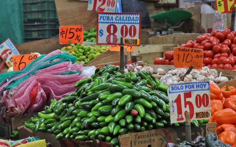 Baja ligeramente precios de la canasta básica en febrero, pero se incrementó los abarrotes y las frutas: GCMA