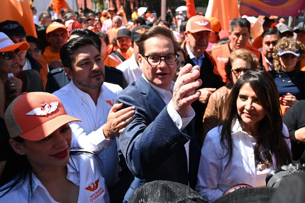 Inicia Chertorivski campaña formal para la jefatura de gobierno de la CDMX
