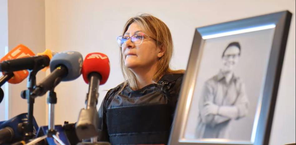 Tras comentarios sobre Ecuador esposa de Fernando Villavicencio exige ¡silencio! y respeto a López Obrador