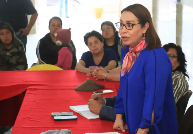 En Ecatepec Edoméx, Arrasa Azucena Cisneros con 52% de preferencias electora