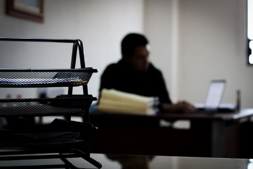 El Gobierno del Estado de México destituye a servidorpúblico por modificación de datos contenidos en document os oficiales