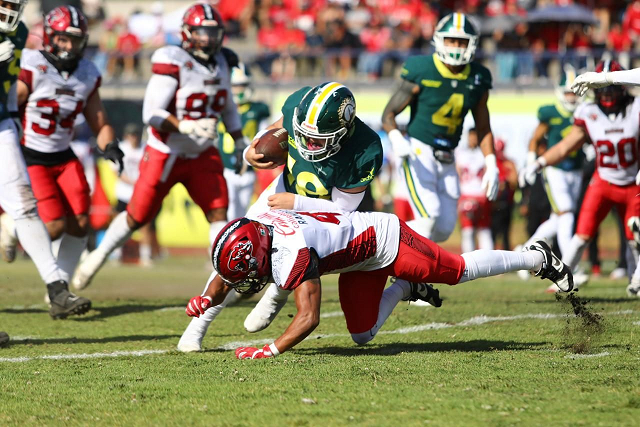 Los Raptors caen en el clásico Del Vall de México 29-21