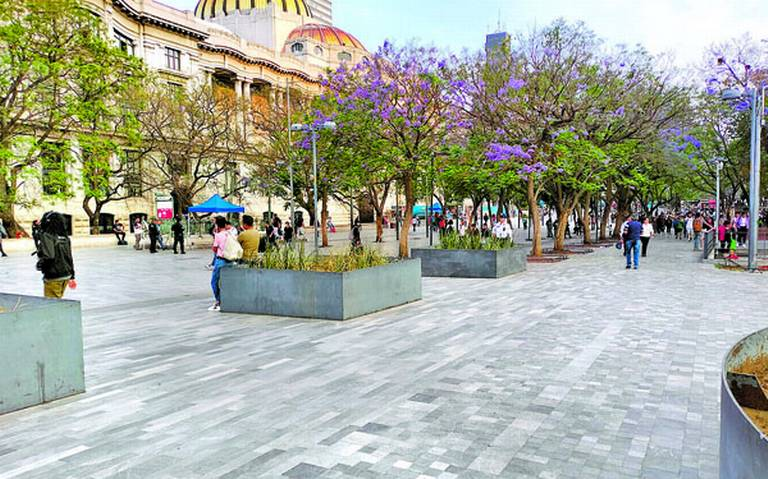 Tras balacera en Bellas Artes, autoridades capitalinas impiden la instalación del comercio ambulante
